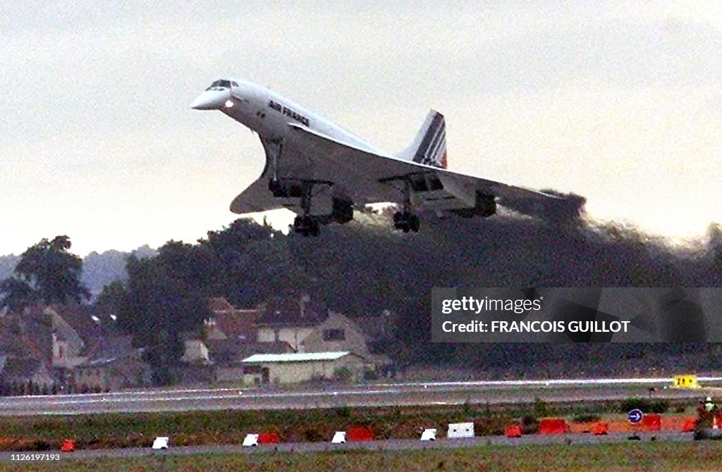 Le Concorde D Air France Atterrit Le 21 Septembre 2000 L a roport le-concorde-d-air-france-atterrit-le-21-septembre-2000-l-a-roport