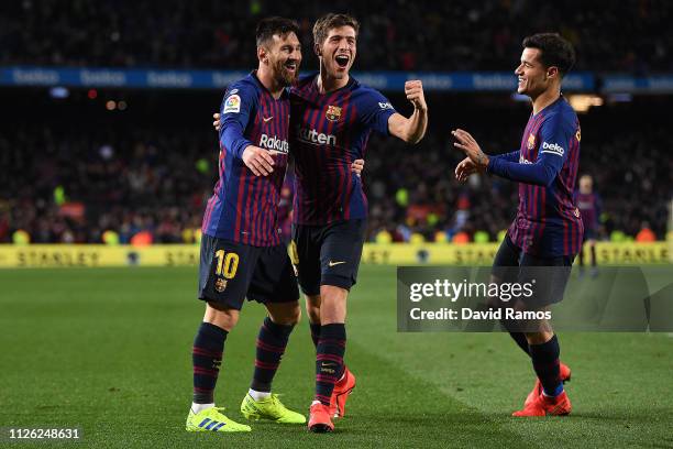 Sergio Roberto of Barcelona celebrates scoring the fourth goal alongside Lionel Messi and Philippe Coutinho during the Copa del Rey Quarter Final...