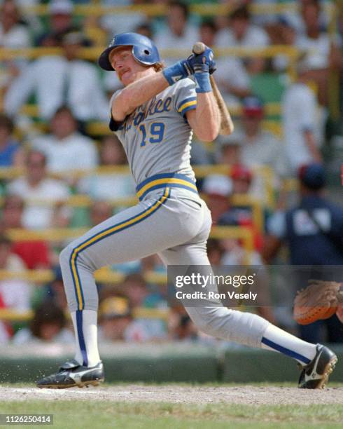 Robin Yount of the Milwaukee Brewers bats during an MLB game at Comiskey Park in Chicago, Illinois. Yount played for the Milwaukee Brewers from...