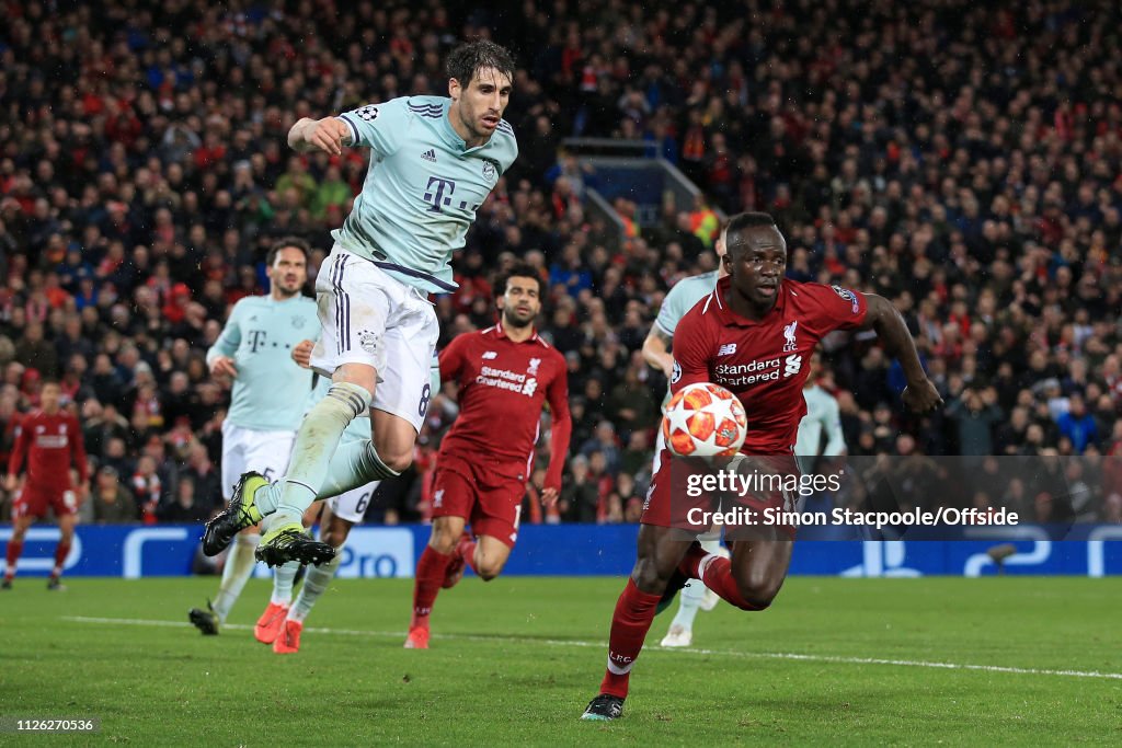 Liverpool v FC Bayern Muenchen - UEFA Champions League Round of 16: First Leg