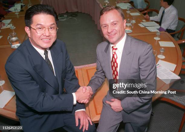 William Riley Messer Hand Messer Photos and Premium High Res Pictures - Getty Images