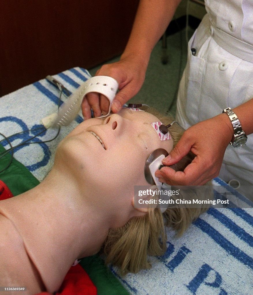 The Prince of Wales Hospital's shock therapy room. - News Photo - Getty  Images
