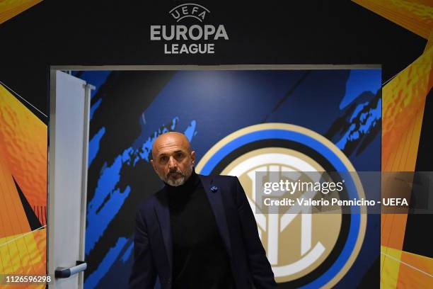 Internazionale head coach Luciano Spalletti arrives at his dressing room ahead of the UEFA Europa League Round of 32 Second Leg match between FC...