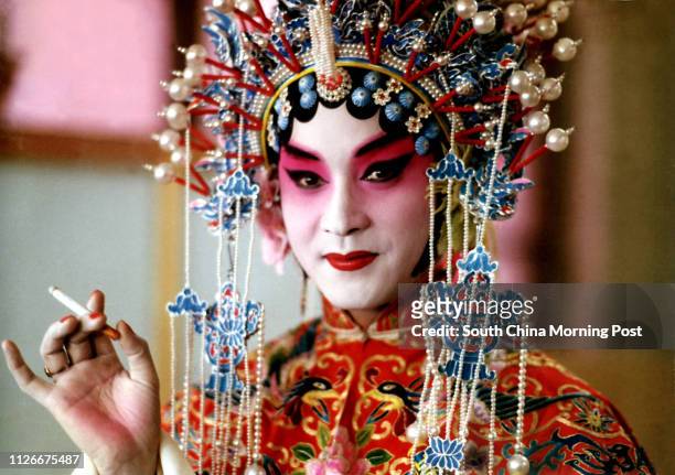 Leslie Cheung Kwok-wing at the backstage in the Chen Kaige's movie "Farewell My Concubine", 30 April 1992.