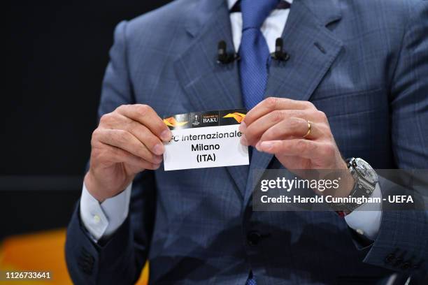 Former Spain international Andrés Palop draws out the name of Internazionale Milano during the UEFA Europa League 2018/19 Round of 16 draw at the...