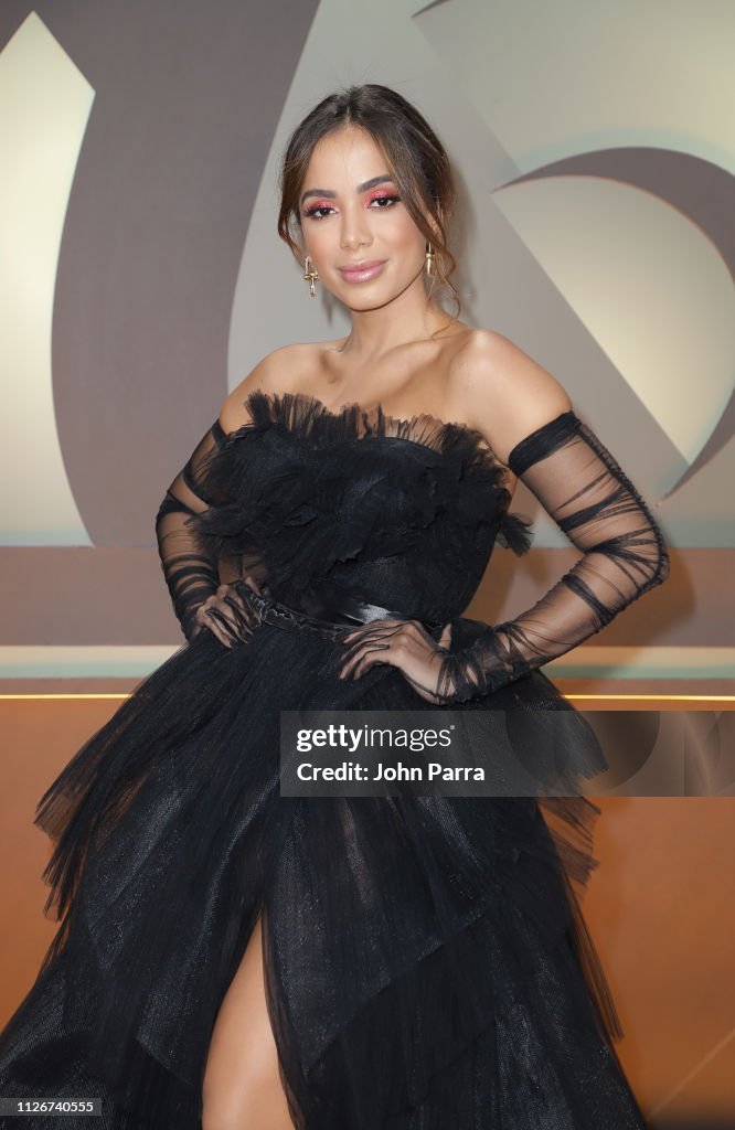 Univision's 31st Edition Of Premio Lo Nuestro A La Musica Latina - Pink Carpet