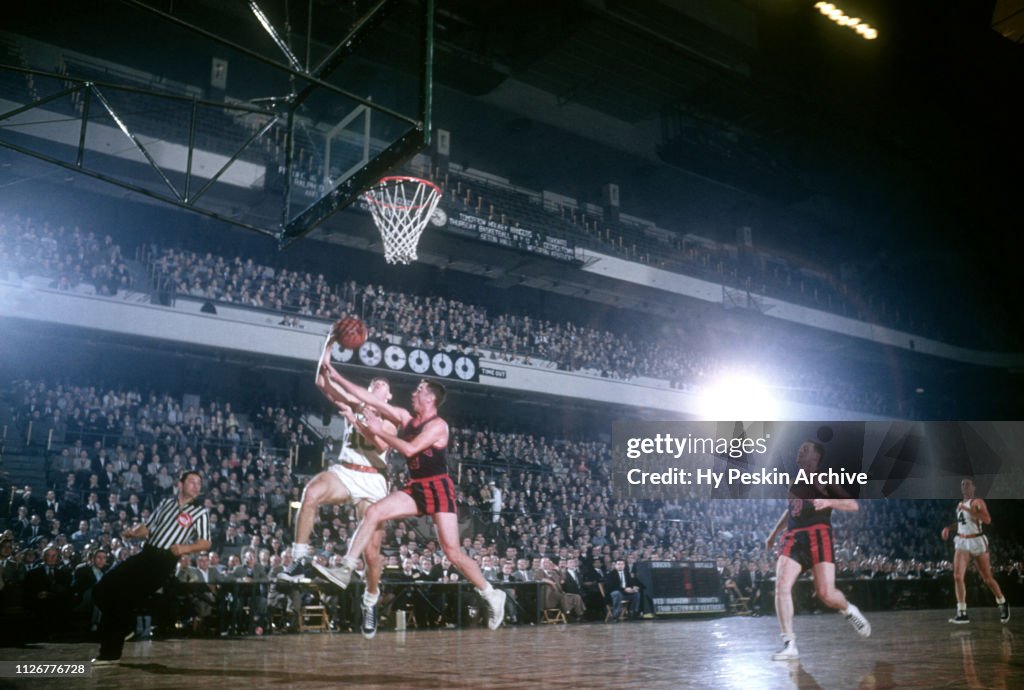 Rochester Royals v New York Knicks