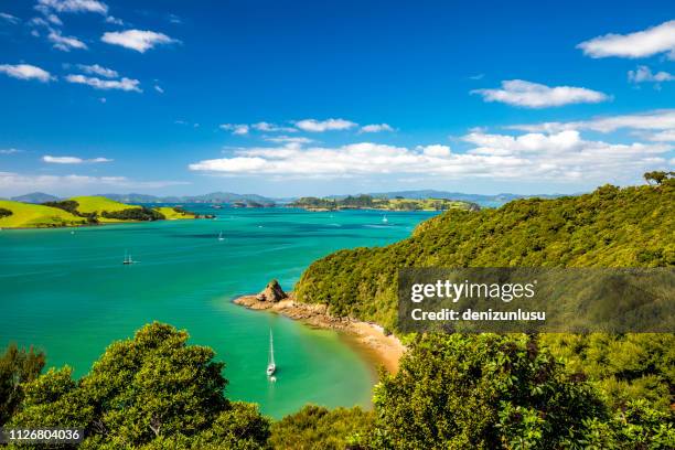 bay of islands, neuseeland - bay of islands stock-fotos und bilder