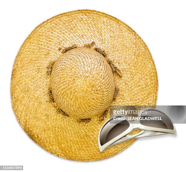 summer hat and sunglasses - sun hat stock pictures, royalty-free photos & images