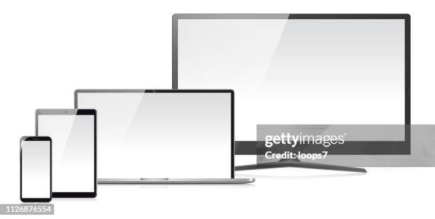 illustrazioni stock, clip art, cartoni animati e icone di tendenza di monitor per computer, laptop, smartphone e tablet digitale - tv phone tablet