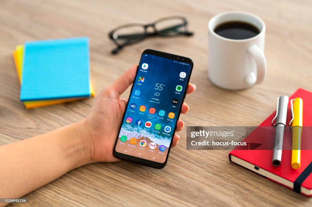 Usando el teléfono inteligente Samsung Galaxy