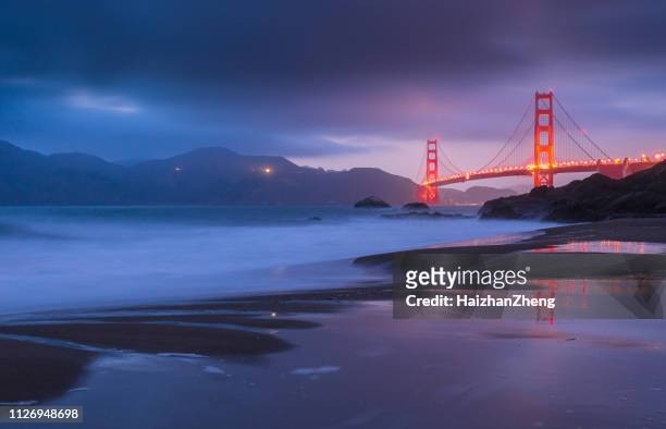 golden gate-bron vid solnedgången, san francisco, kalifornien, usa - oakland california bildbanksfoton och bilder