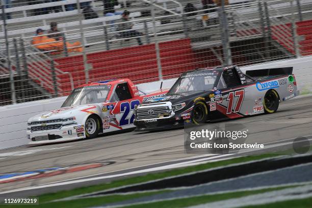 Anthony Alfredo, DGR-Crosley, Toyota Tundra Ceco Building Systems fights for position with: Austin Wayne Self, AM Racing, Chevrolet Silverado GO...