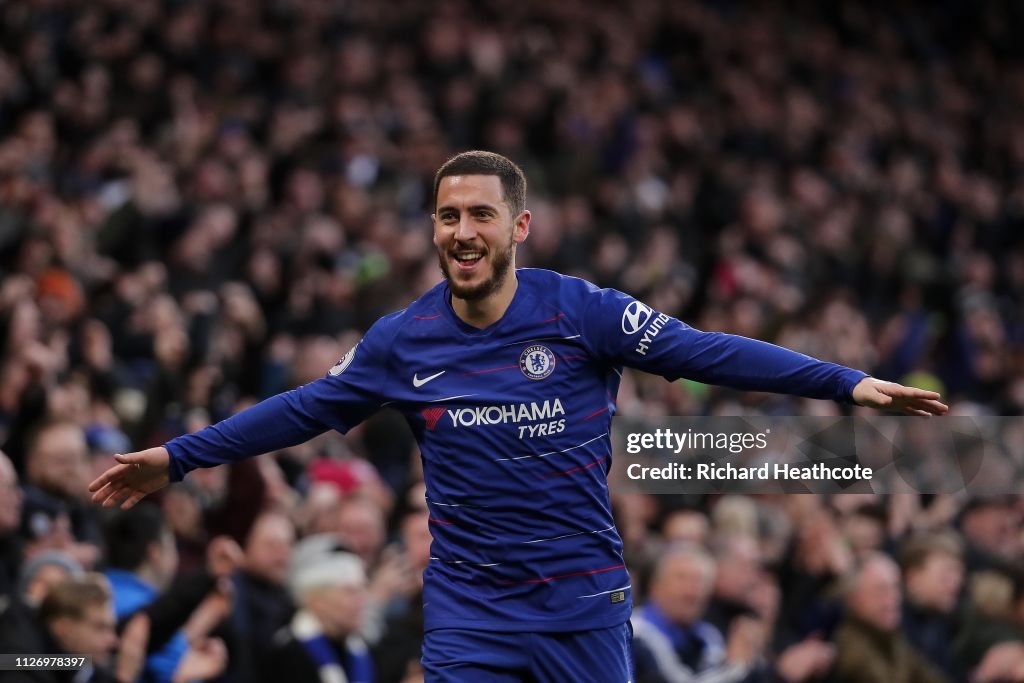 Chelsea FC v Huddersfield Town - Premier League