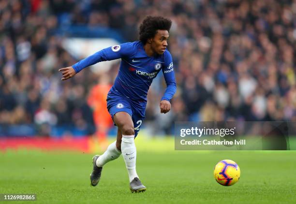 Willian of Chelsea during the Premier League match between Chelsea FC and Huddersfield Town at Stamford Bridge on February 02, 2019 in London, United...