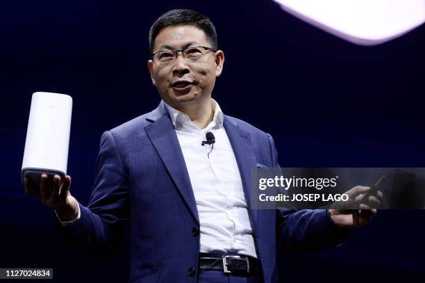 Richard Yu Router Restart Router Photos and Premium High Res Pictures - Getty Images