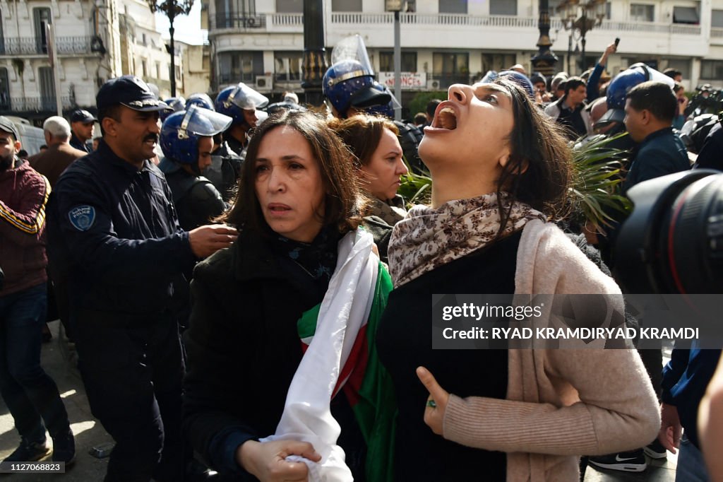 ALGERIA-POLITICS-VOTE-DEMO