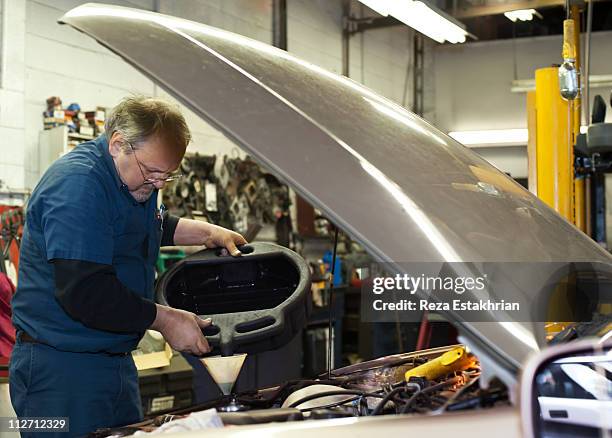 Refill Radiators Automotive Radiators Photos and Premium High Res Pictures - Getty Images