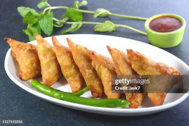 samosa - samosa stock pictures, royalty-free photos & images