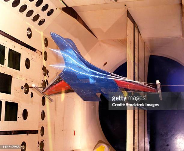 the active flexible wing model undergoing tests in a wind tunnel. - wind tunnel testing stock-fotos und bilder