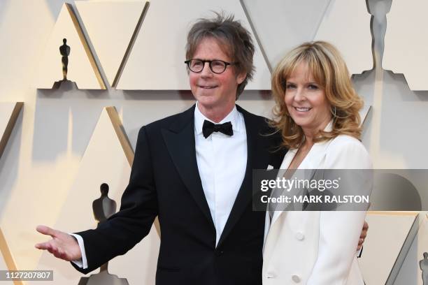 Actor Dana Carvey and his wife Paula Zwagerman arrive for the 91st Annual Academy Awards at the Dolby Theatre in Hollywood, California on February...