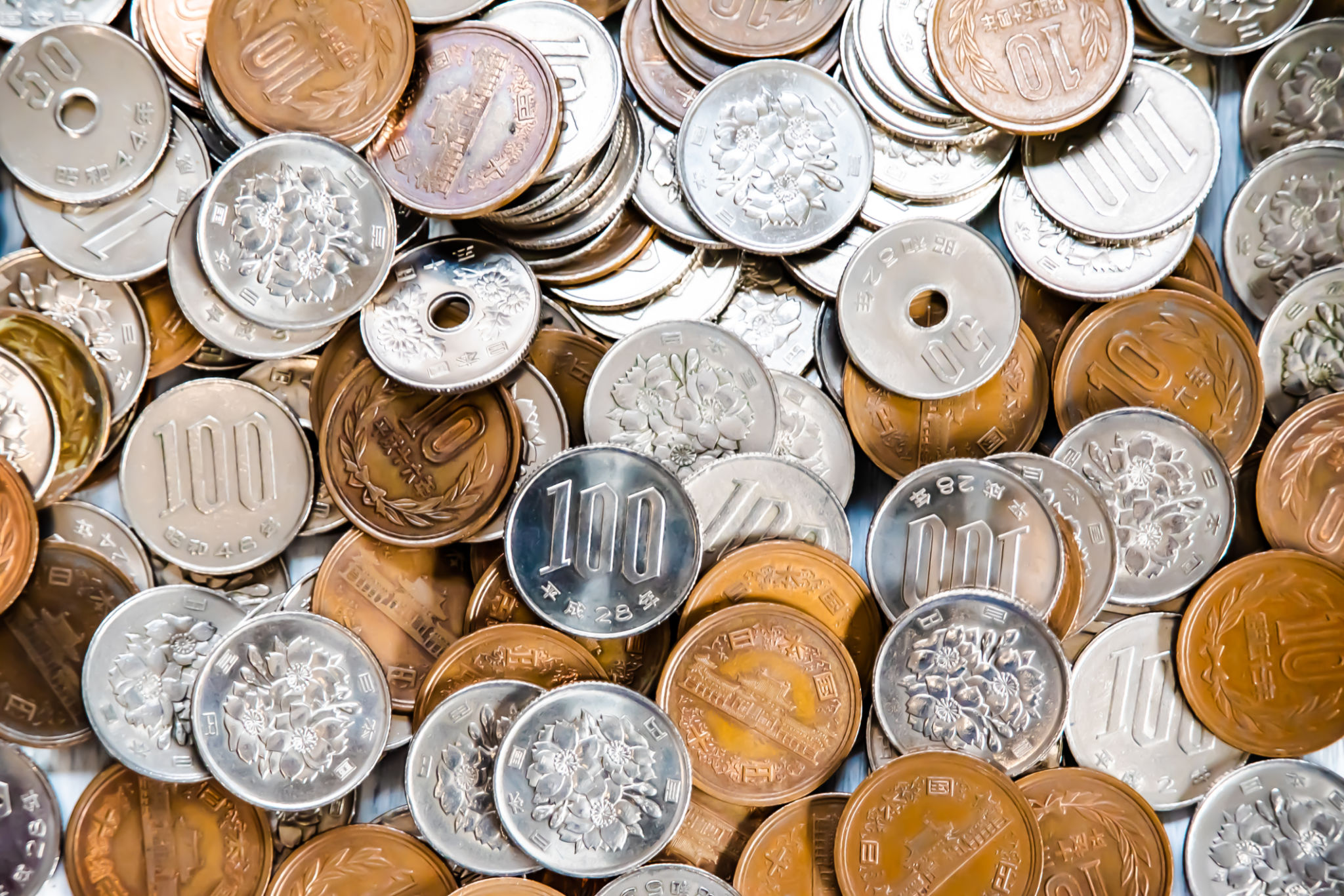 Japanese yen coins