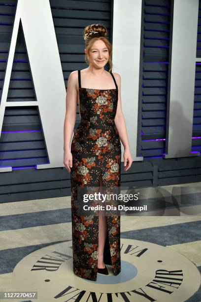 Kayli Carter attends the 2019 Vanity Fair Oscar Party hosted by Radhika Jones at Wallis Annenberg Center for the Performing Arts on February 24, 2019...