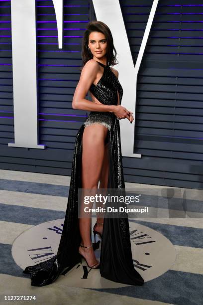 Kendall Jenner attends the 2019 Vanity Fair Oscar Party hosted by Radhika Jones at Wallis Annenberg Center for the Performing Arts on February 24,...