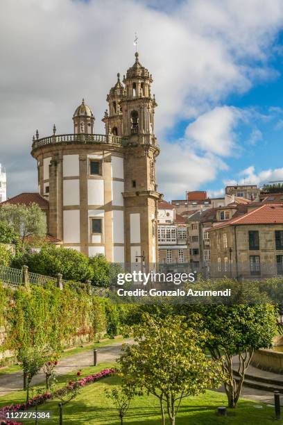 la peregrina church in pontevedra city, - pontevedra ciudad española fotografías e imágenes de stock