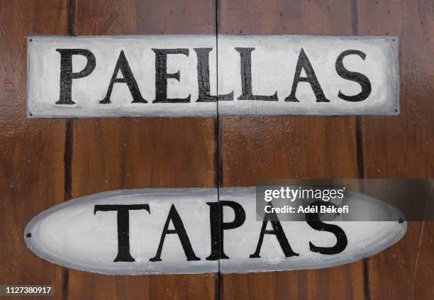 Tapas Text 157 Tapas Sign Stock Photos, High-Res Pictures, and Images - Getty Images