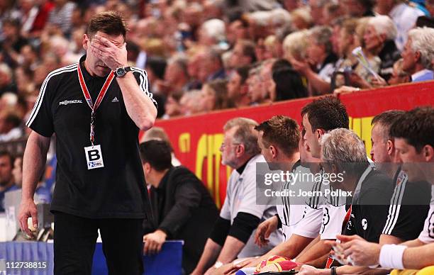 Head coach Alfred Gislason of Kiel gestures during the Toyota Handball Bundesliga match between THW Kiel and HSV Hamburg at the Sparkassen Arena on...