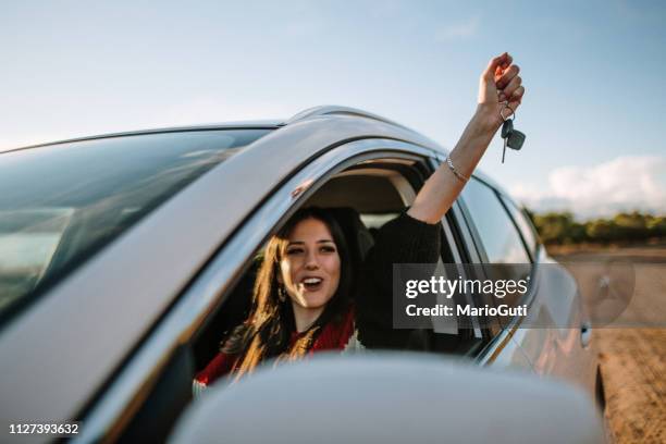 nuevo controlador - car rental fotografías e imágenes de stock