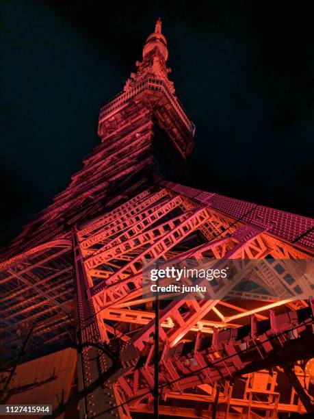 東京タワー - 現代的 stock pictures, royalty-free photos & images