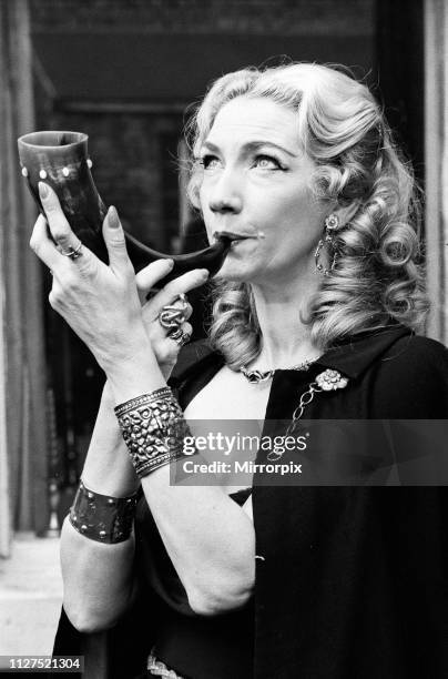 Witch, Mrs Patricia Crowther, High Priestess of the Moon Goddess pictured at her Sheffield home. 8th December 1971.