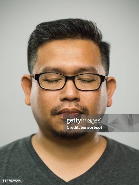 Face Less Expression Faceless Character Photos and Premium High Res Pictures - Getty Images