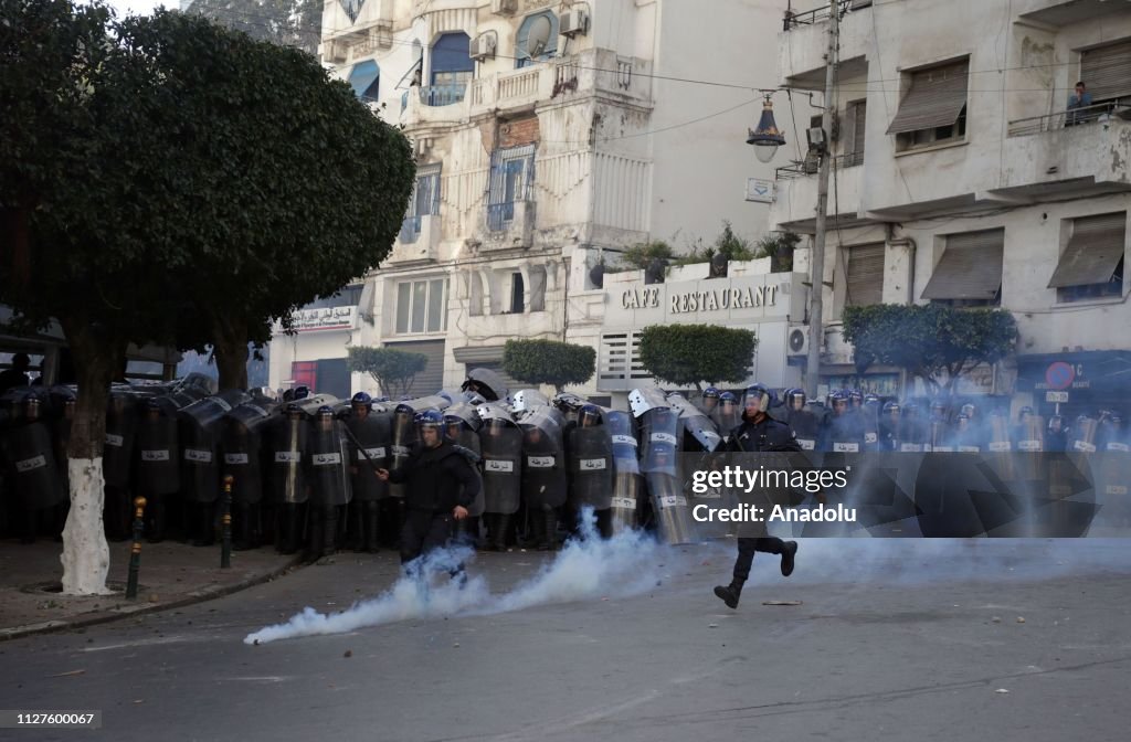 Algerian students protest against the fifth term of Abdelaziz Bouteflika