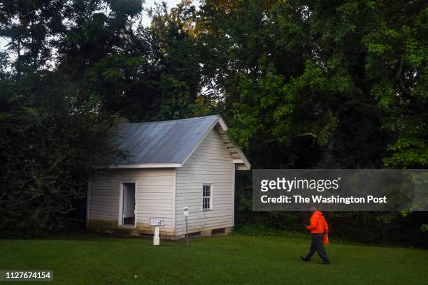 As part of his Slave Dwelling Project, Joseph McGill and a handful of folks from Alabama stir after spending the night in this slave cabin behind...