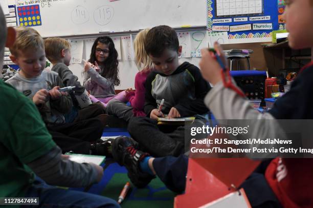 Westgate Math Class Westgate Elementary School Photos and Premium High Res Pictures - Getty ...