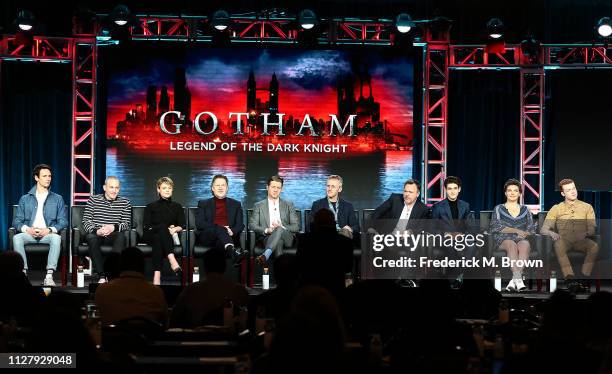 Cory Michael Smith, Robin Lloyd Taylor, Erin Richards, Donal Logue, Ben McKenzie, John Stephens, Danny Cannon, David Mazouz, Camren Bicondova, and...