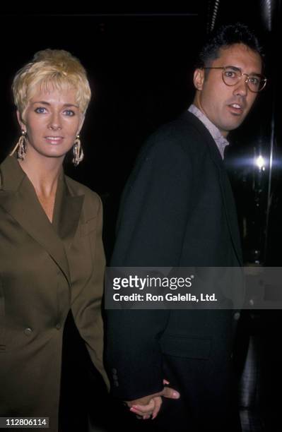 Ron Darling and wife Antoinette O'Reilly attend the premiere of "Enemies - A Love Story" on December 11, 1989 at the Crystal Pavilion in New York...