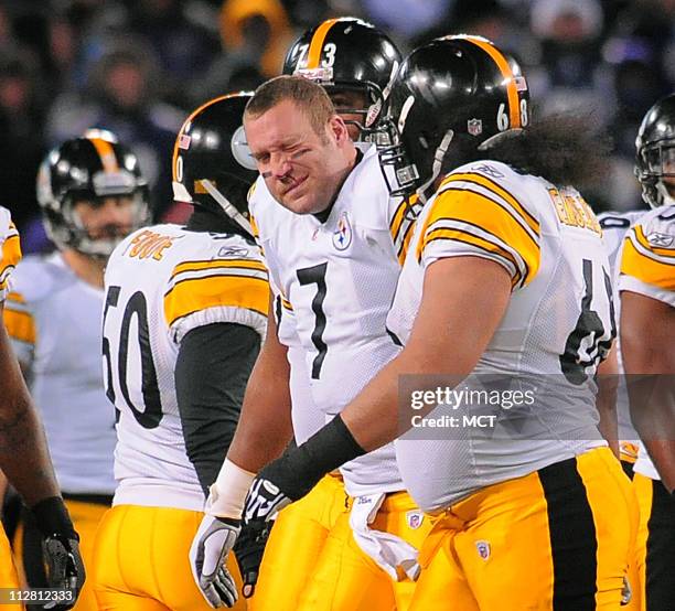 Pittsburgh Steelers quarterback Ben Roethlisberger leaves the field bleeding from his nose after a first quarter sack. The Pittsburgh Steelers defeat...