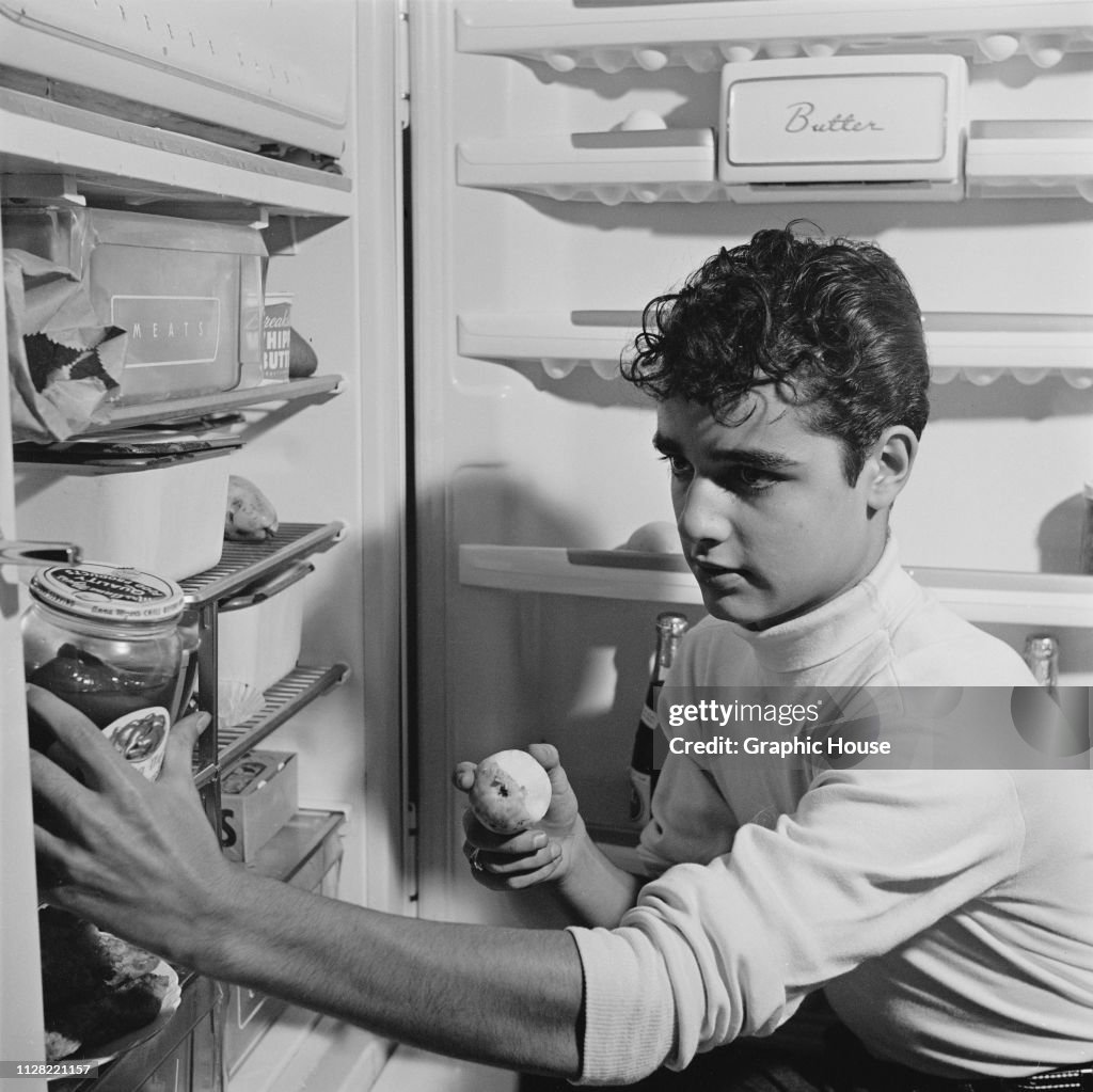 Sal Mineo at his home family