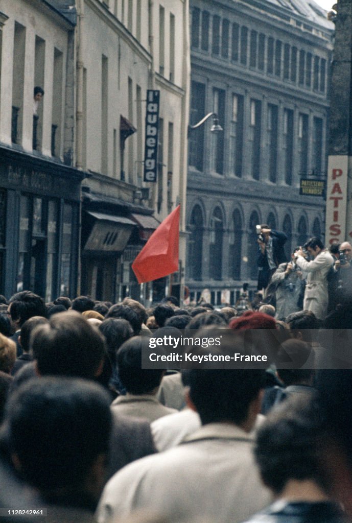 Manifestation D tudiants Paris France En Mai 1968 News Photo manifestation-d-tudiants-paris-france-en-mai-1968-news-photo