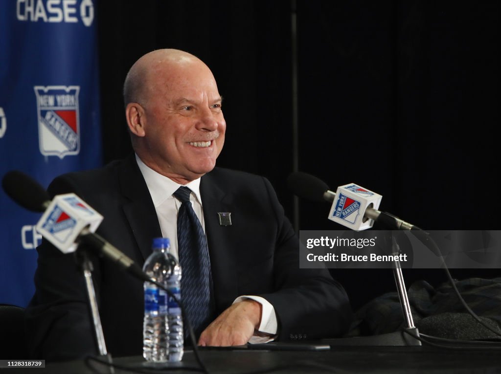 Carolina Hurricanes v New York Rangers