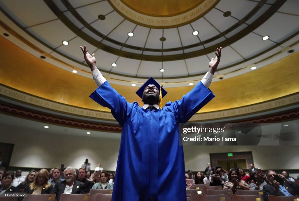 Skid Row's Los Angeles Mission Celebrates 100th Graduating Class