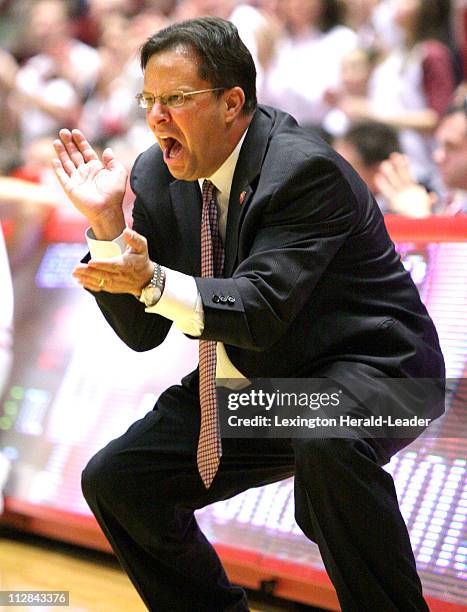 Indiana coach Tom Crean cheered his team during a college basketball game against Kentucky. Kentucky defeated Indiana, 90-73, in Bloomington,...