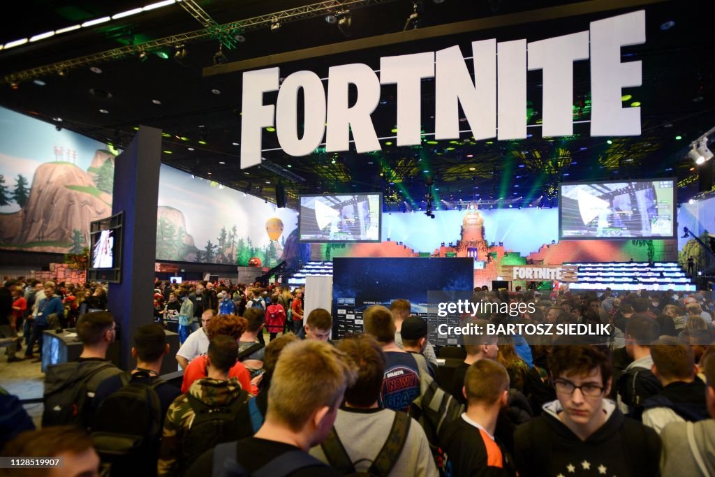 TOPSHOT-POLAND-ESPORT-GAMING-IT-ENTERTAINMENT