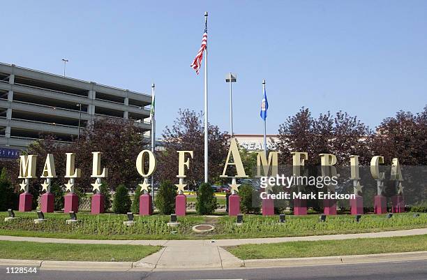 Sign advertises the Mall of America July 16, 2002 in Bloomington, Minnesota. The Mall of America is the largest shopping mall in the United States,...