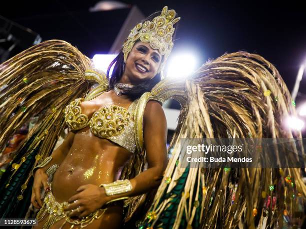 Queen of Percussion Flavia Lyra of Imperatriz performs during the parade at 2019 Brazilian Carnival at Sapucai Sambadrome on March 03, 2019 in Rio de...