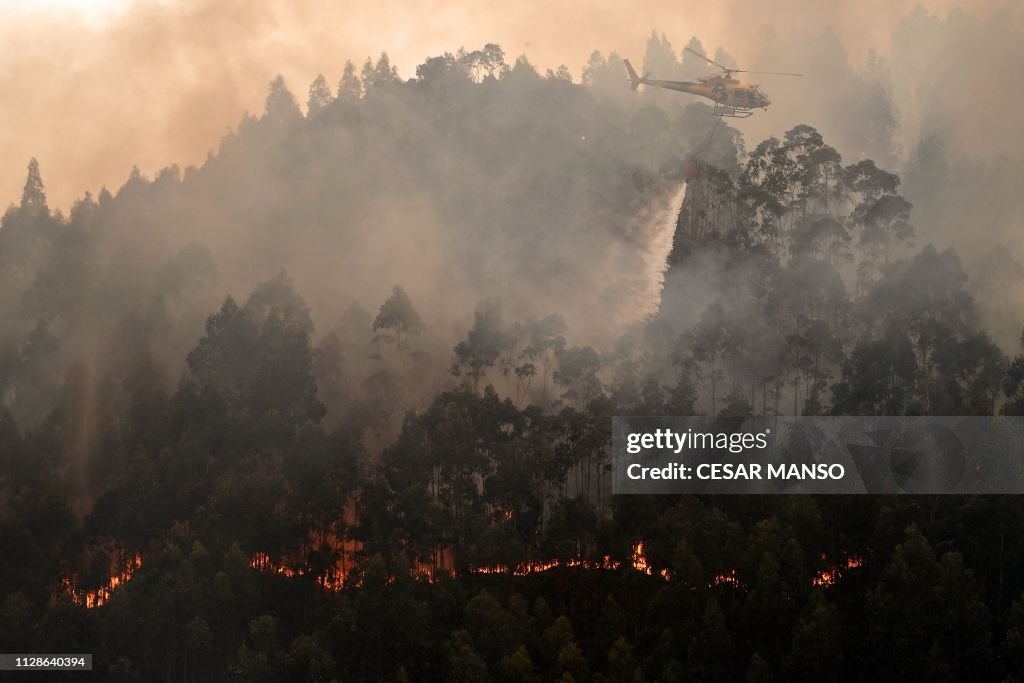 TOPSHOT-SPAIN-FIRE